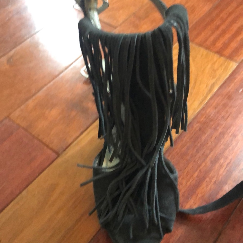 New! Colin Stuart Fringe Heels - image 1